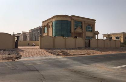 Villa - 6 Bedrooms - 7 Bathrooms for rent in Al Riffa - Ras Al Khaimah