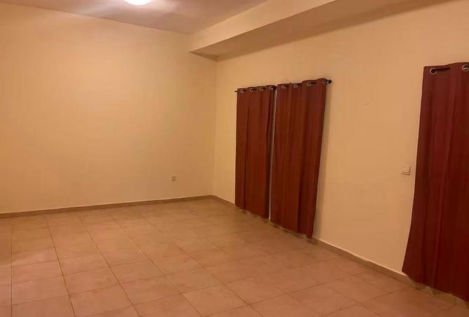 123827304 - Property Main Image