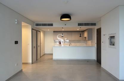 Apartment - 2 Bedrooms - 3 Bathrooms for rent in 1 Residences - 2 - 1 Residences - Al Kifaf - Bur Dubai - Dubai