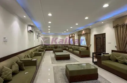 Villa - 7 Bedrooms - 7+ Bathrooms for rent in Al Barsha 3 - Al Barsha - Dubai