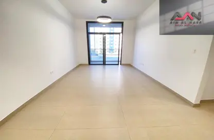 شقة - 2 غرف نوم - 2 حمامات للايجار في ليوان سيركل - ليوان - دبي لاند - دبي