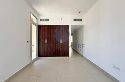 Apartment - 2 Bedrooms - 3 Bathrooms for rent in Square 334 - Al Satwa - Dubai