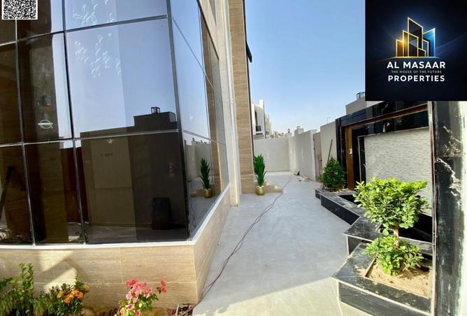 90500482 - Property Image 3
