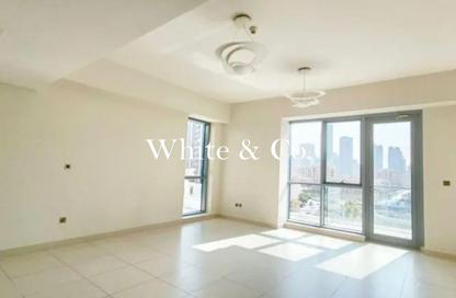 Apartment - 1 Bedroom - 2 Bathrooms for sale in Bahwan Tower Downtown - Downtown Dubai - Dubai