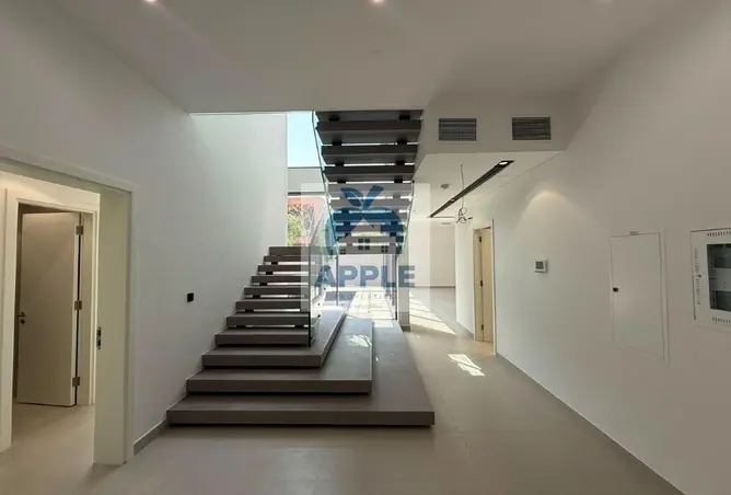 156918616 - Property Image 2