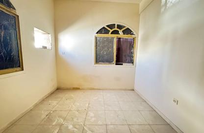 Apartment - 1 Bedroom - 1 Bathroom for rent in Al Musalla - Sharjah