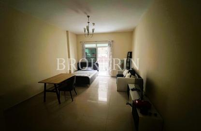 Apartment - Studio - 1 Bathroom for rent in May Residence 4 - May Residence - District 10 - Jumeirah Village Circle - Dubai