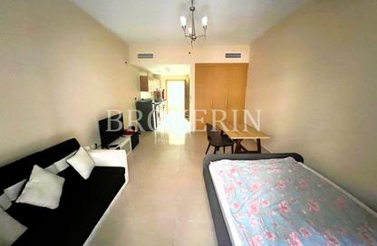 Apartment - Studio - 1 Bathroom for rent in May Residence 4 - May Residence - District 10 - Jumeirah Village Circle - Dubai