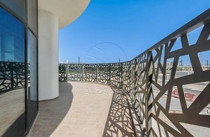 Apartment - 2 Bedrooms - 2 Bathrooms for sale in The Gate - Masdar City - Abu Dhabi