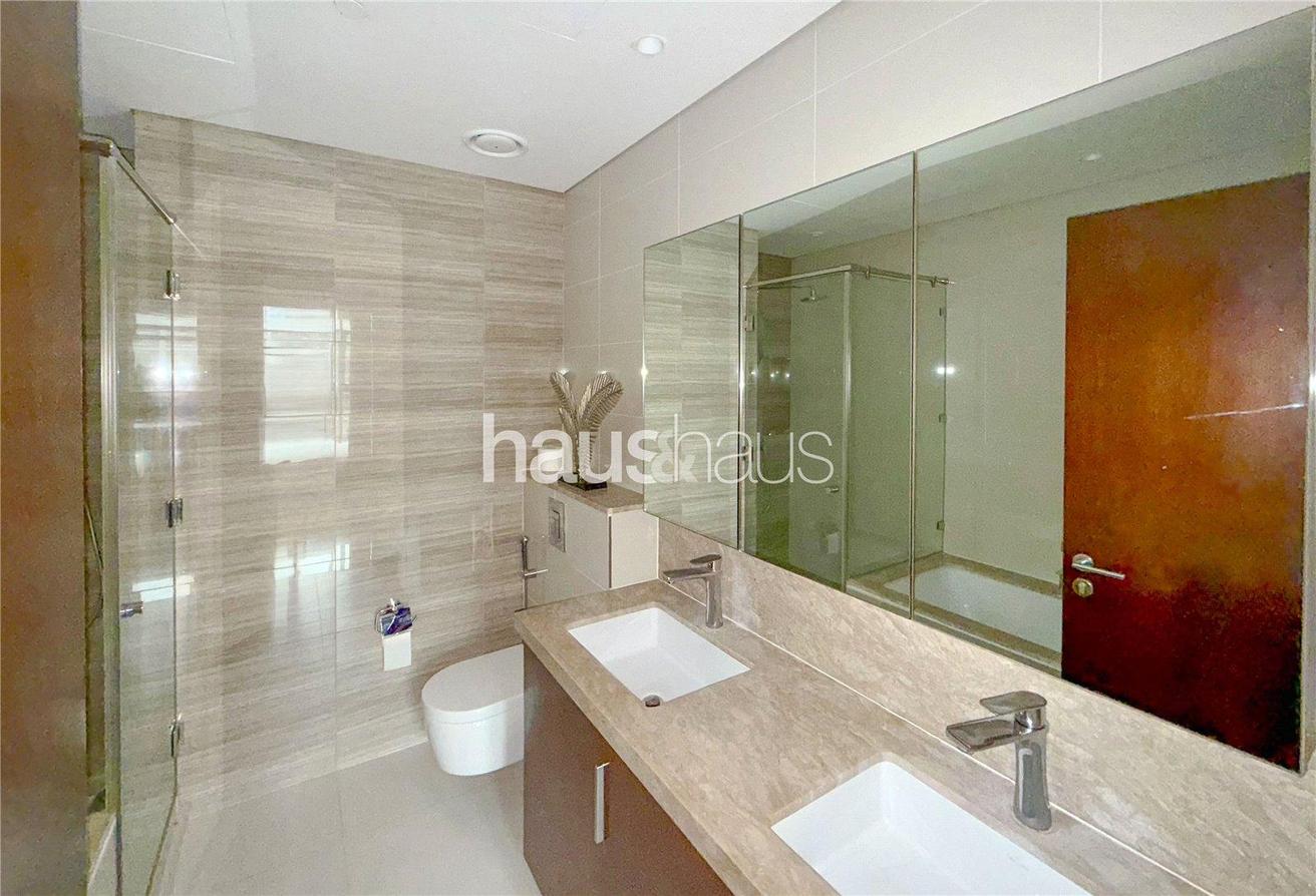 Furnished | Multiple Cheques | Available photo 9