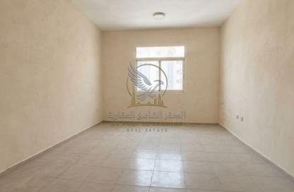 Apartment - 2 - 2 for rent in Al Qulaya'ah - Al Sharq - Sharjah