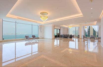 Apartment - 4 Bedrooms - 4 Bathrooms for rent in Palm Jumeirah - Dubai