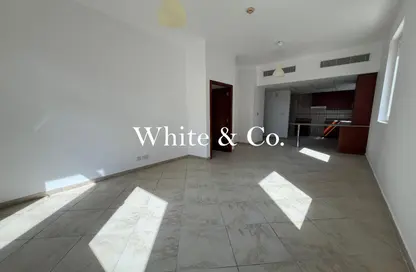 شقة - غرفة نوم - 2 حمامات للايجار في 2 ردهة وستن - ردهة وستن - موتور سيتي - دبي شقة - غرفة نوم - 2 حمامات للايجار في 2 ردهة وستن - ردهة وستن - موتور سيتي - دبي