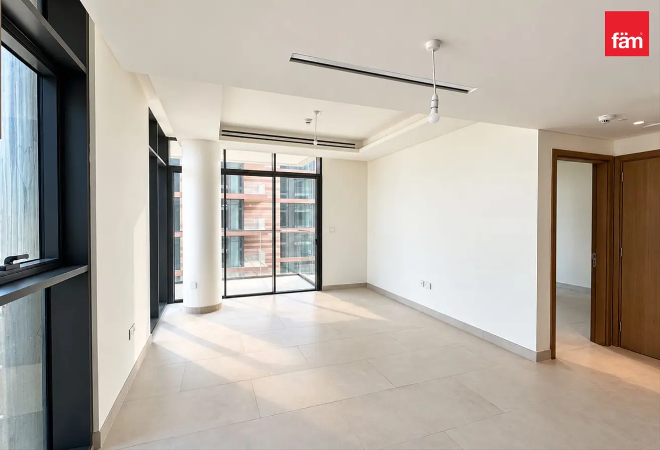 153732437 - Property Main Image