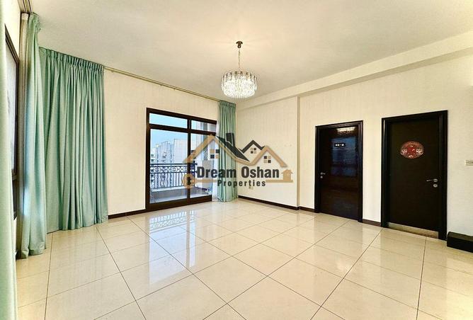 137454415 - Property Image 2