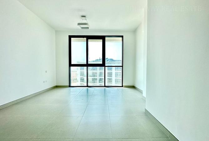 97402367 - Property Image 3
