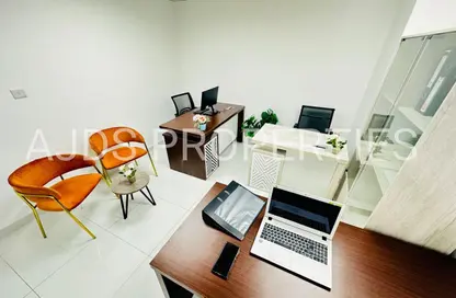 مكتب - غرفة نوم - 1 حمام للايجار في مبنى سيلفر هوم - هور العنز - ديرة - دبي