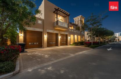 Villa - 6 Bedrooms - 7 Bathrooms for sale in Dubai Style - North Village - Al Furjan - Dubai