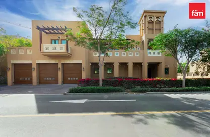 Villa - 6 Bedrooms - 7 Bathrooms for sale in Dubai Style - North Village - Al Furjan - Dubai