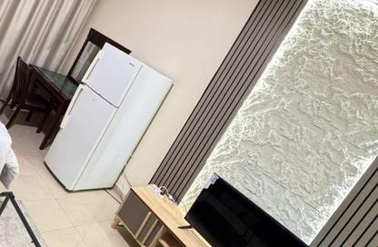 Apartment - Studio - 1 Bathroom for rent in Al Majaz 3 - Al Majaz - Sharjah Apartment - Studio - 1 Bathroom for rent in Al Majaz 3 - Al Majaz - Sharjah