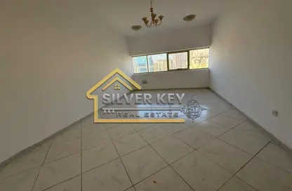 شقة - 2 غرف نوم - 2 حمامات للايجار في المجاز 3 - المجاز - الشارقة