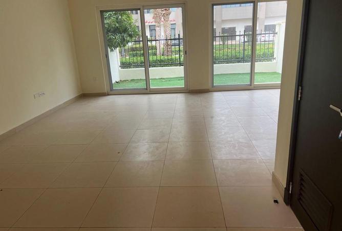 76961779 - Property Image 3