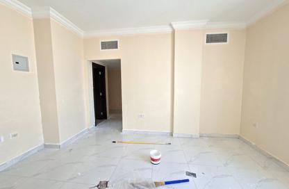 Apartment - 1 - 2 for rent in Fire Station Road - Muwaileh - Sharjah Apartment - 1 - 2 for rent in Fire Station Road - Muwaileh - Sharjah
