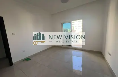 Apartment - 2 Bedrooms - 2 Bathrooms for rent in Business Tower - Al Majaz 2 - Al Majaz - Sharjah