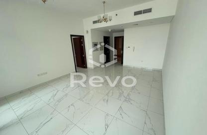 Apartment - 1 Bedroom - 2 Bathrooms for rent in Jumeirah Garden Building 2 - Jumeirah Garden City - Al Satwa - Dubai Apartment - 1 Bedroom - 2 Bathrooms for rent in Jumeirah Garden Building 2 - Jumeirah Garden City - Al Satwa - Dubai