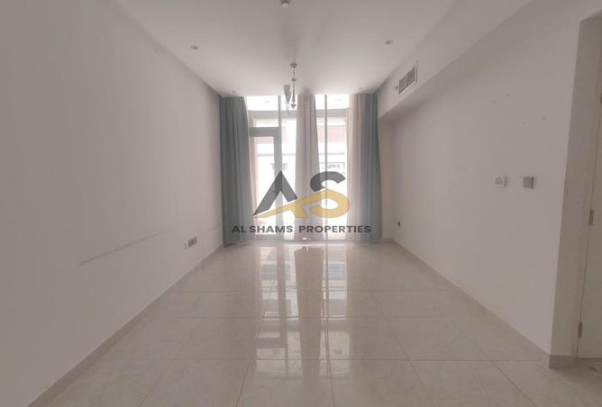 130244258 - Property Image 3
