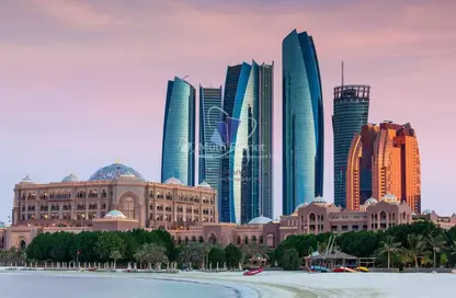 Apartment - 2 Bedrooms - 3 Bathrooms for rent in Etihad Towers - Corniche Road - Abu Dhabi