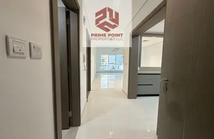 Apartment - 1 Bedroom - 2 Bathrooms for sale in Topaz Residence - Dubai Silicon Oasis - Dubai
