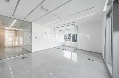Office Space - Studio - 1 Bathroom for rent in Iris Bay - Business Bay - Dubai