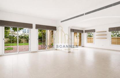 Villa - 2 - 3 for sale in Arabian Villas - District 8 - Jumeirah Village Triangle - Dubai