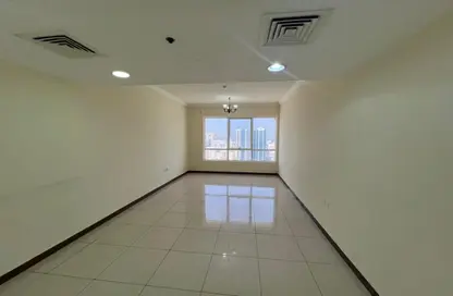 Apartment - 3 Bedrooms - 3 Bathrooms for rent in Al Majaz 1 - Al Majaz - Sharjah