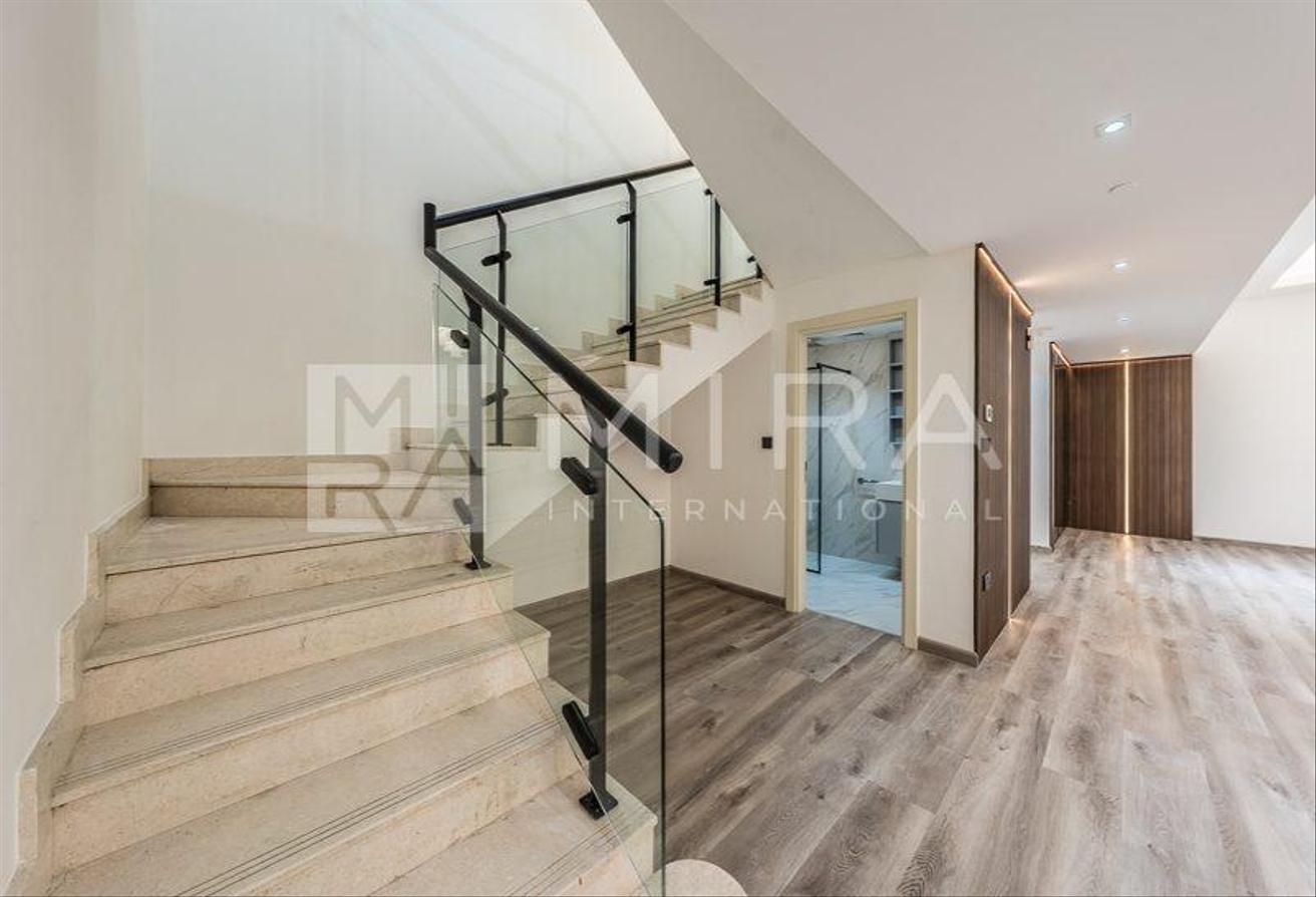 Luxury 3BR | Big Layout | Prime Location photo 12