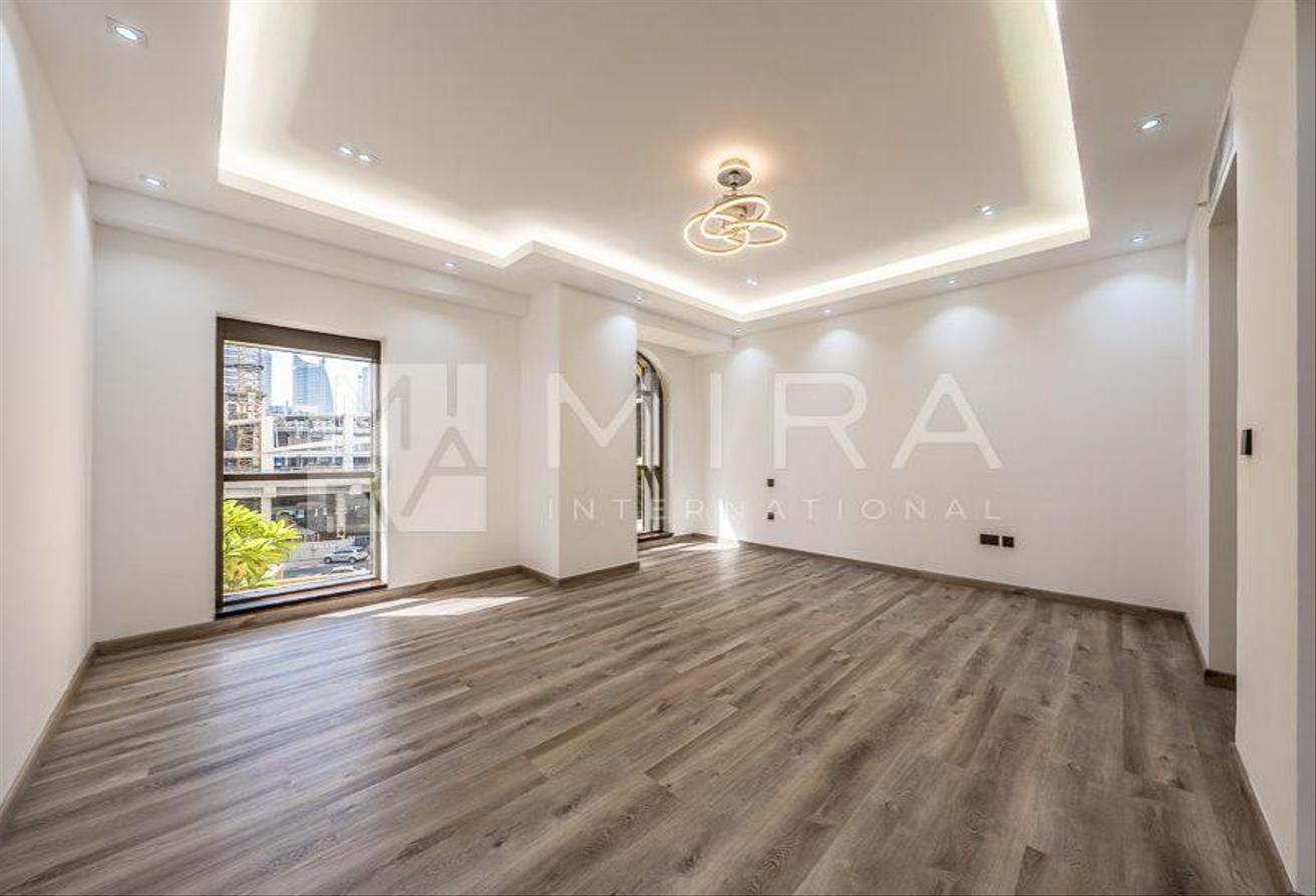 Luxury 3BR | Big Layout | Prime Location photo 3
