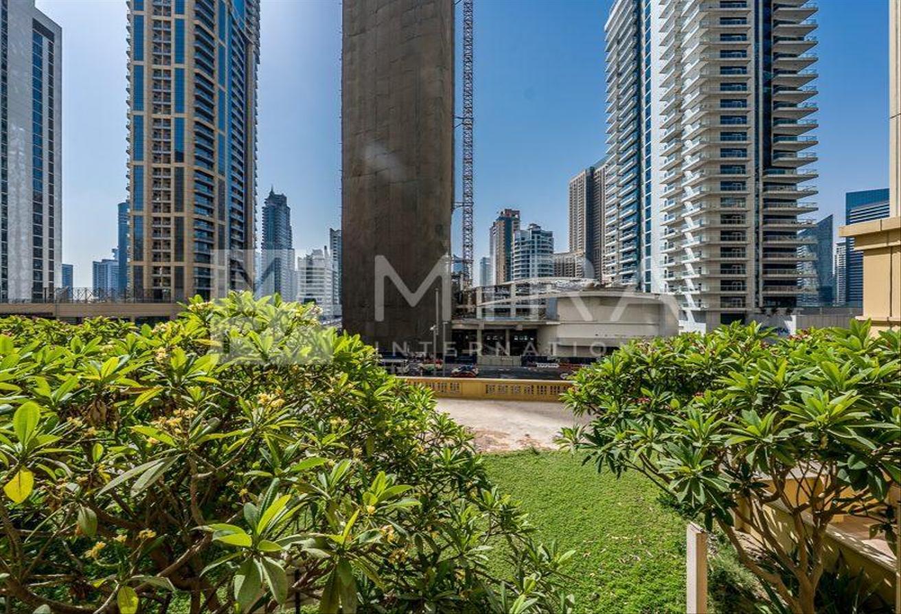 Luxury 3BR | Big Layout | Prime Location photo 30