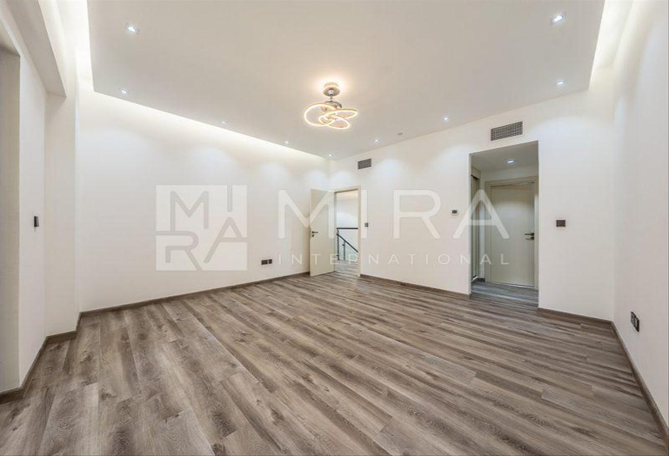 Luxury 3BR | Big Layout | Prime Location photo 14