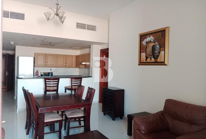 Vacant | 1 Bedroom Furnished | Low Floor photo 3
