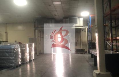 Warehouse - Studio - 1 for rent in Umm Ramool - Dubai