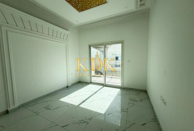 141899735 - Property Image 3