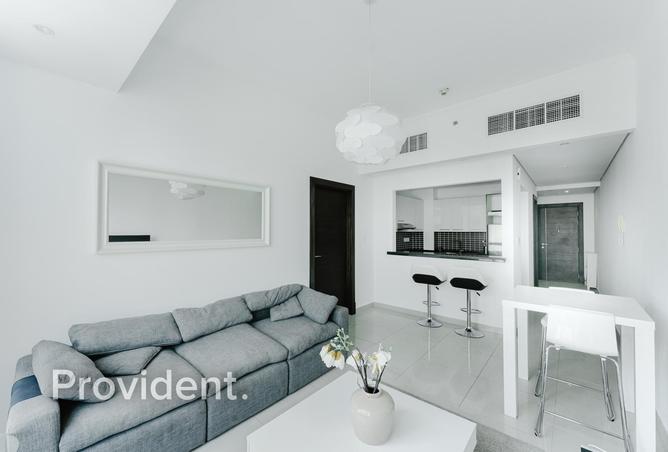 73850682 - Property Image 3