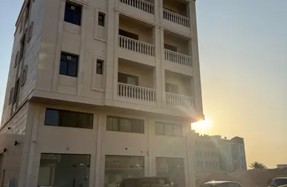 Apartment - 1 Bedroom - 2 Bathrooms for rent in Al Ghoroub Tower - Al Alia - Ajman