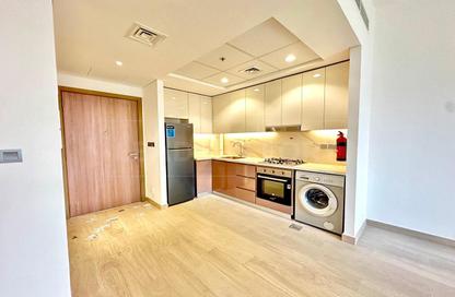 Apartment - 2 Bedrooms - 2 Bathrooms for sale in Azizi Riviera 40 - Azizi Riviera - Meydan One - Meydan - Dubai