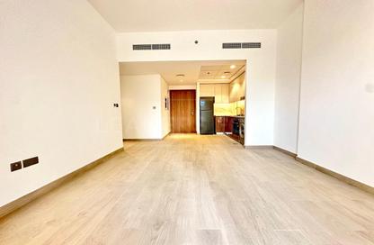 Apartment - 2 Bedrooms - 2 Bathrooms for sale in Azizi Riviera 40 - Azizi Riviera - Meydan One - Meydan - Dubai