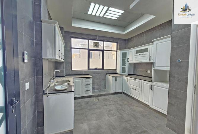 68673228 - Property Image 3