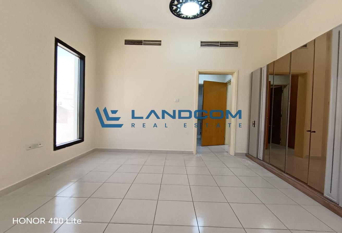 Luxury 5-Bedroom Villa | Spacious Layout | Covered Parking photo 9