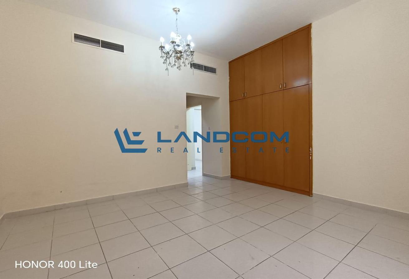 Luxury 5-Bedroom Villa | Spacious Layout | Covered Parking photo 16