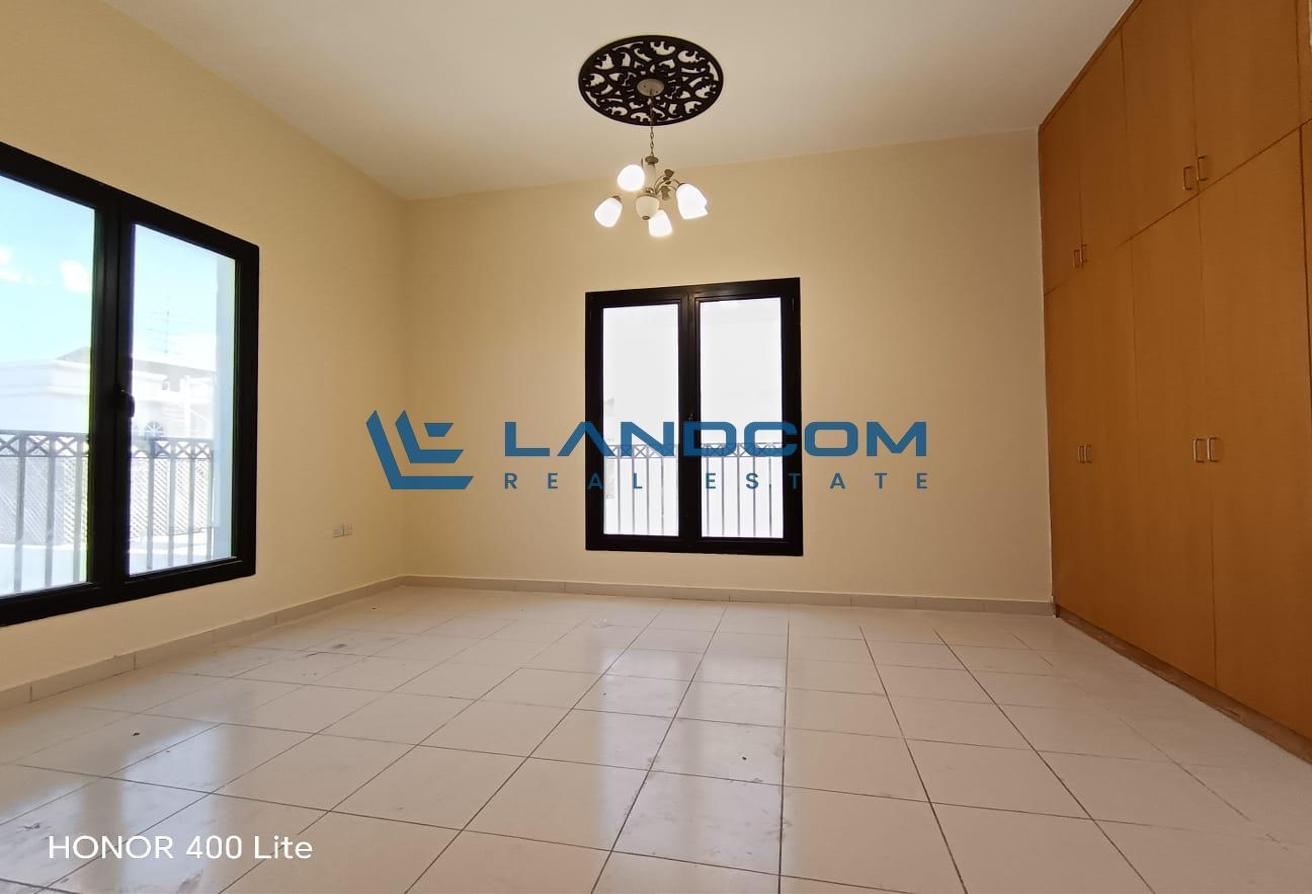 Luxury 5-Bedroom Villa | Spacious Layout | Covered Parking photo 14